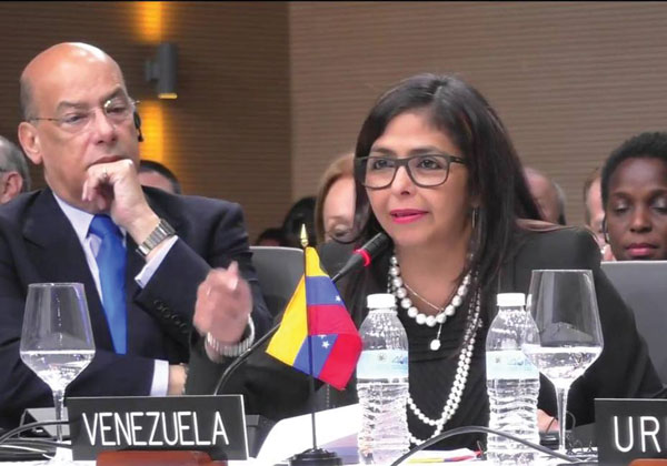 img:Sir Ronald Sanders (left) Delsey Rodriguez, Venezuela Foreign Minister (right) at the OAS General Assembly