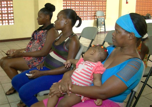 Image: Breast-feeding workshop at Entrepot.