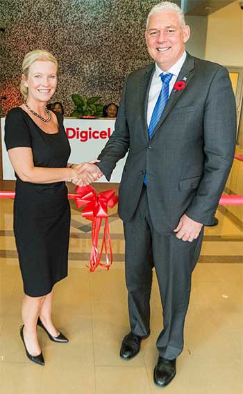 Image: Allen Michael Chastanet, Prime Minister of Saint Lucia, Minister for Finance, Economic Growth, Job Creation, External Affairs and the Public Service; and Vanessa Slowey, CEO Digicel Caribbean and Central America, greet each other at the official opening of Digicel’s new hub office in Saint Lucia.