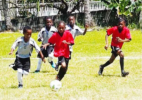 Image: (L-R) Some of the action on the opening day in CFC Northern Zone U10s. (PHOTO: Anthony De Beauville)