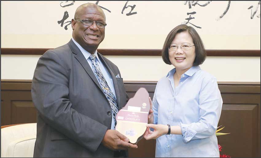 img: Former Prime Minister Stephenson King and Taiwan President Tsai Ing-wen held discussions and exchanged gifts during his May 2018 visit to Taipei to attend celebrations in observance of the 2nd anniversary of the swearing-in of the island’s first elected lady leader. (PHOTO Courtesy: Office of the President, Taipei)