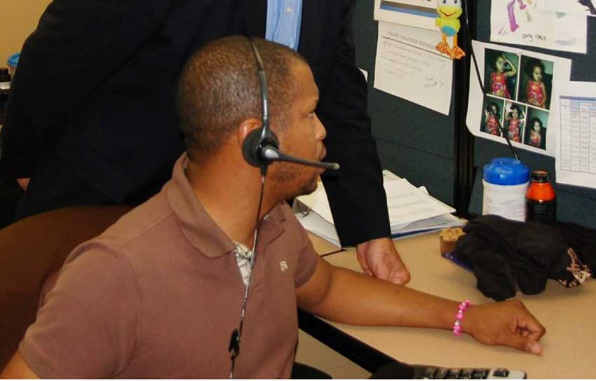 Image of a call centre employee