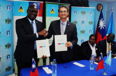 His Excellency Peter Chia-yen Chen, Taiwan’s Ambassador to Saint Lucia, and Hon. Moses Jn. Baptiste, Minister for Health, Wellness and Elderly Affairs, shake hands after signing the MoU on public health.