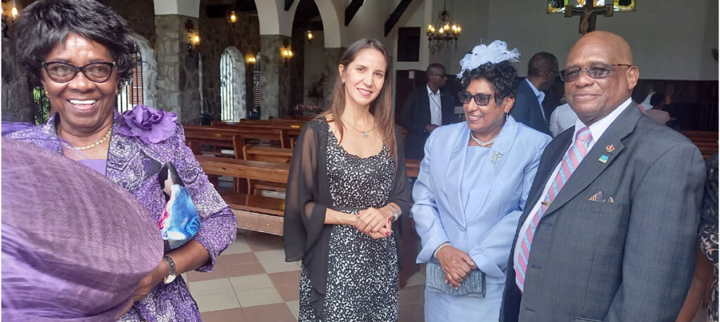 Acting Governor General Errol Charles (right) and Mrs Charles (2nd from right) with Governor General Emerita Dame Pearlette Louisy (left) and Venezuelan Ambassador to Saint Lucia Lieff Escalona (center).