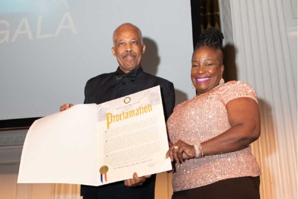 In recognition of The University of the West Indies’ (The UWI) 75th Anniversary, the Mayor of New York, Eric Adams proclaimed April 20, 2023, “The UWI Day”. The proclamation was presented to Vice-Chancellor, Prof. Sir Hilary Beckles (left) by Ms. Lamona Worrill, Assistant Commissioner & Senior Community Advisor to the Mayor of New York at the 26th Annual Awards Gala of the American Foundation for The University of the West Indies (AFUWI) in New York on April 20, 2023.