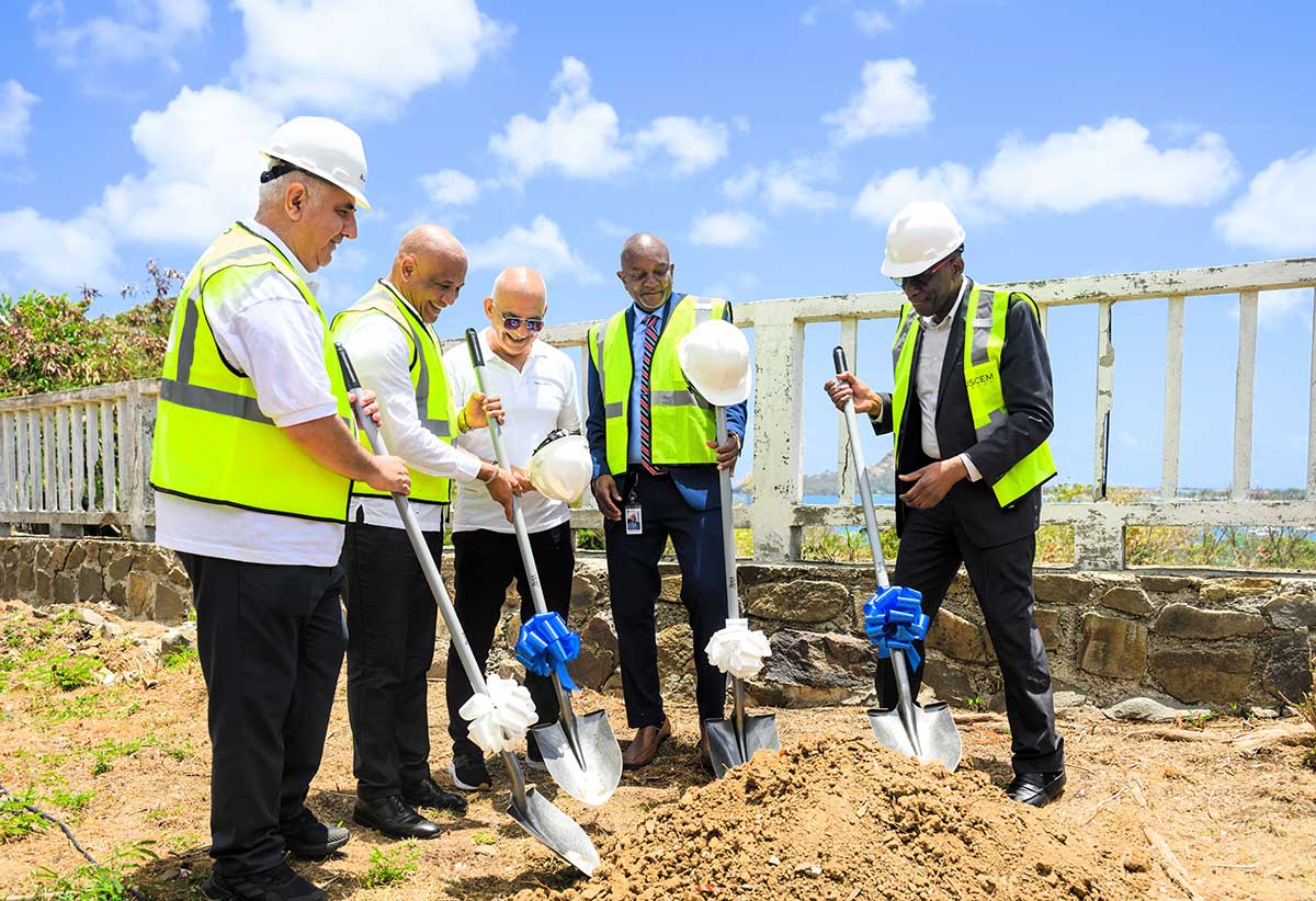 Government ministers and A’ila Resort representatives at the sod turning ceremony.