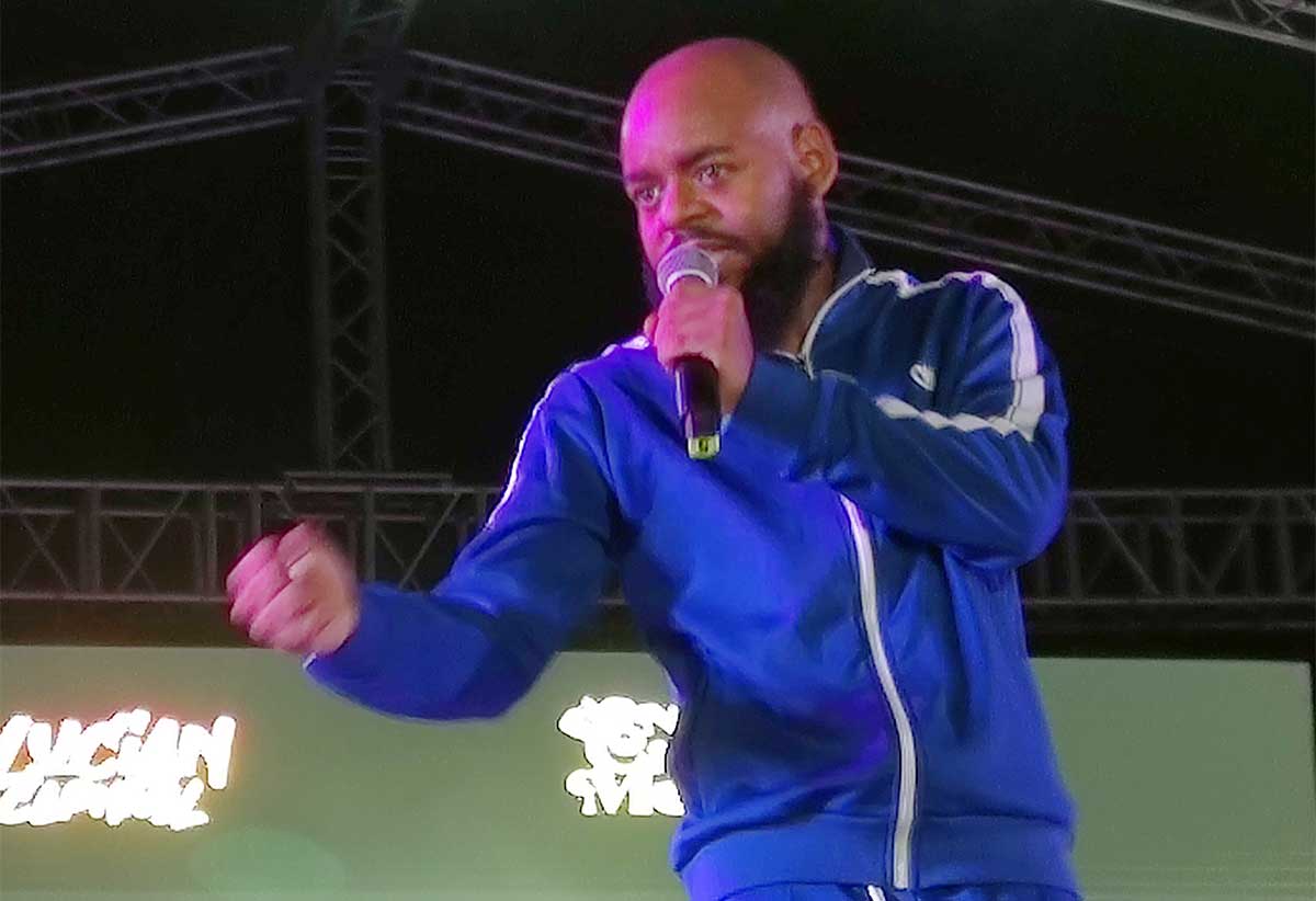 Dezral performing his hit song ‘De Biggest Gun’ Saturday night.