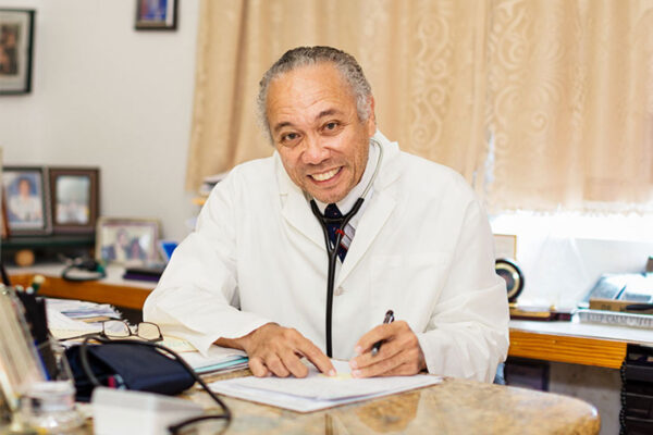 Dr. Martin Didier