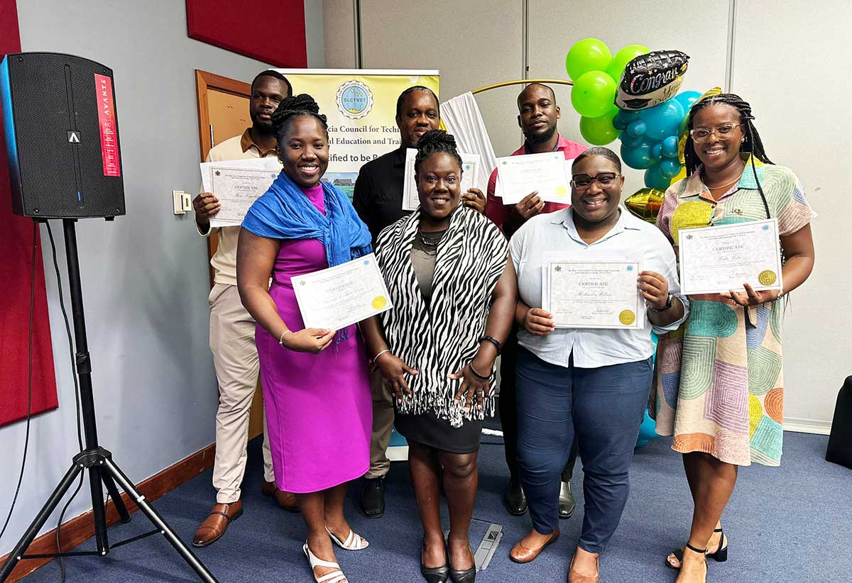 Participants with their Level 4 CBET Certification (Photo credit: MYDS)