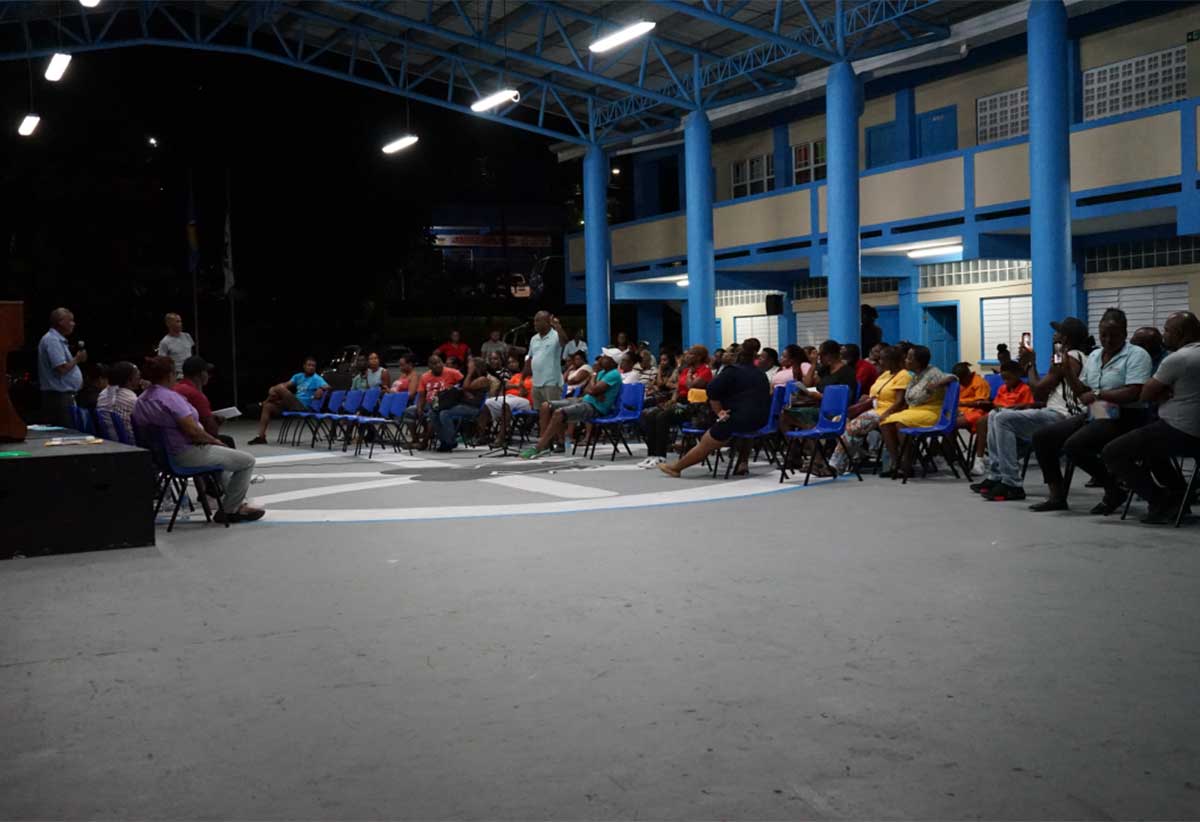 Thursday night’s town hall session at the Corinth Secondary School in full swing.