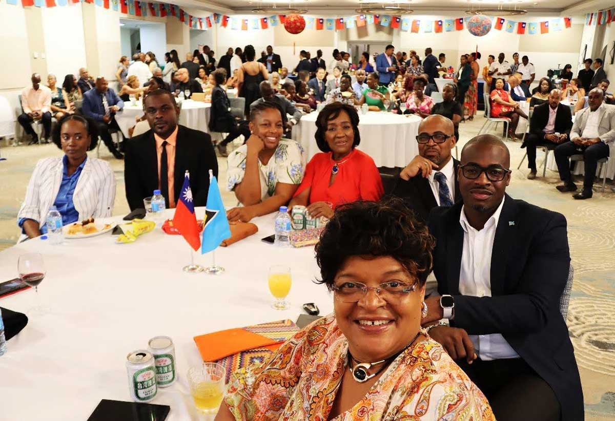 Hon. Joachim Henry, Minister for Equity, Social Justice and Empowerment, Hon. Kenson Casimir, Minister for Youth Development and Sport, and Hon. Dr. Pauline Antoine-Prospere, Parliamentary Secretary in the Ministry of Education, join Mrs. Raymona Henry-Wynne, Executive Director of the Cultural Development Foundation (CDF), Ms. Tracy Dolcy, Director of Training, Promotion and Development at the Cultural Development Foundation (CDF), Mr. Ronald Phillip, Deputy Police Commissioner, and Ms. Melissa Paul, Press Secretary to the Prime Minister