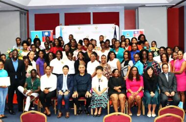 H.E. Nicole Su, Taiwan’s Ambassador to Saint Lucia, Mr. Thomas Leonce, Chairman of the Youth Economy Agency, Mr. Daniel Lee, Chief of the Taiwan Technical Mission in Saint Lucia, Mr. Steven Wang, Project Manager at the Taiwan Technical Mission in Saint Lucia, Ms. Olivia Jn. Baptiste, Project Officer - Training & Development at the YEA, Ms. Stephanie Mathurin, General Manager, National Research and Development Foundation, Ms. Hannah Forde, General Manager of Island Style Tile and Bath, and other Taiwan Embassy and TTM team members, with participants from the Sales and Marketing Training Programme at the graduation ceremony.