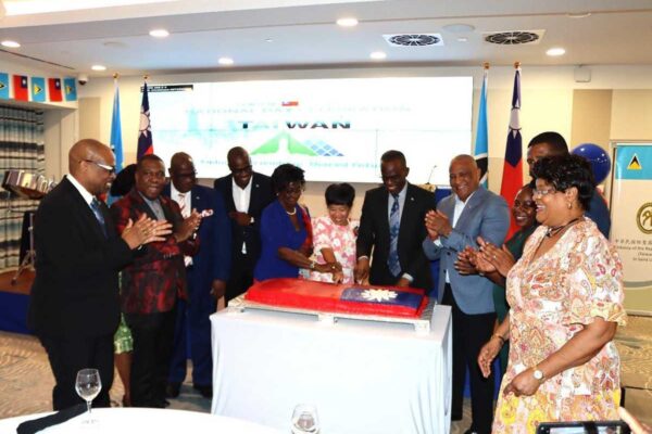 H.E. Nicole Su, Taiwan’s Ambassador to Saint Lucia, and Prime Minister Hon. Philip J. Pierre, join other Government Ministers and Senators and H.E. Dame Pearlette Louisy, Governor General Emerita, for the cake-cutting ceremony at this year’s Taiwan National Day Anniversary Reception held at Harbor Club Thursday, October 9, 2025.