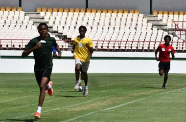 Athletes compete on tracks in the SALCC meet [Photo credit : MYDS]