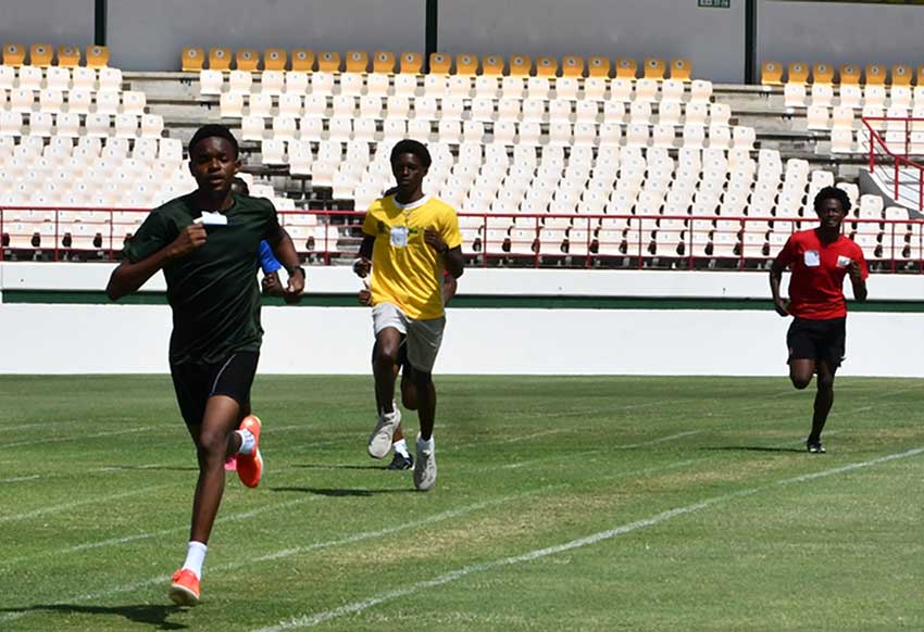 Athletes compete on tracks in the SALCC meet [Photo credit : MYDS]