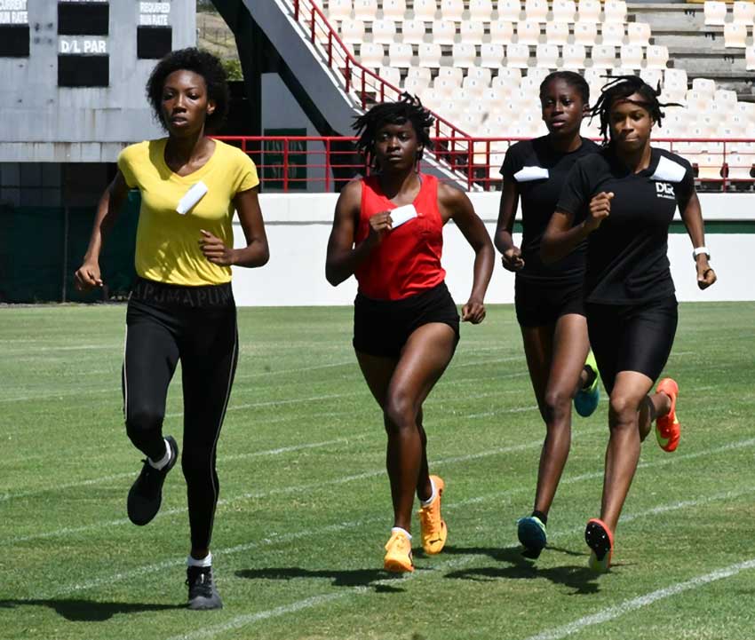 Female athletes in heated race 