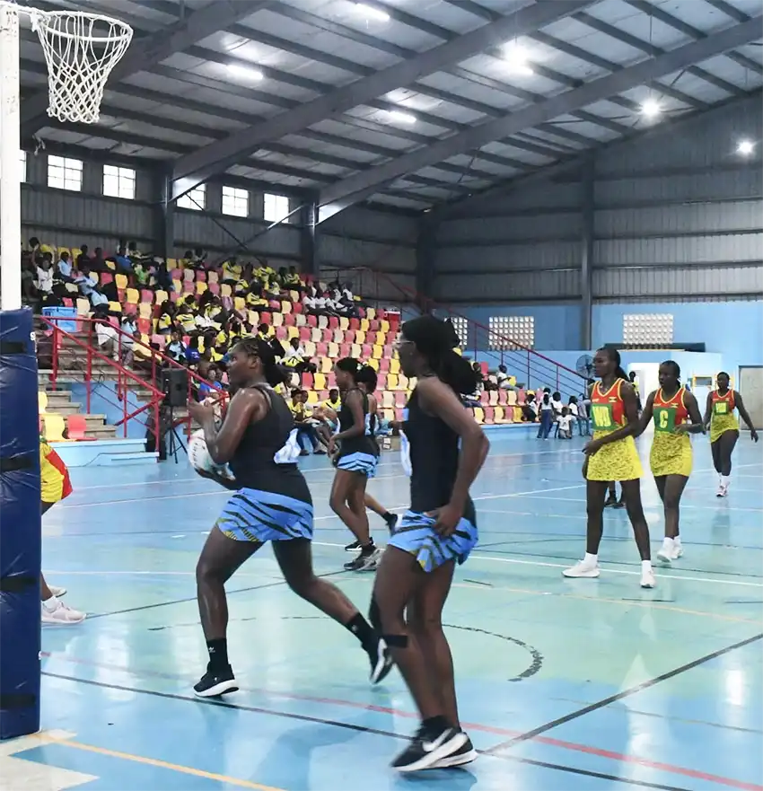 Team 758 takes on Grenada [Photo credit :MYDS]